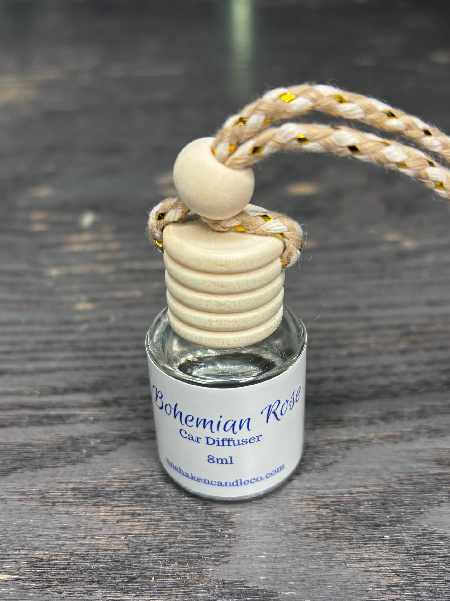 Hanging Car Diffuser – Long-Lasting Premium Fragrance