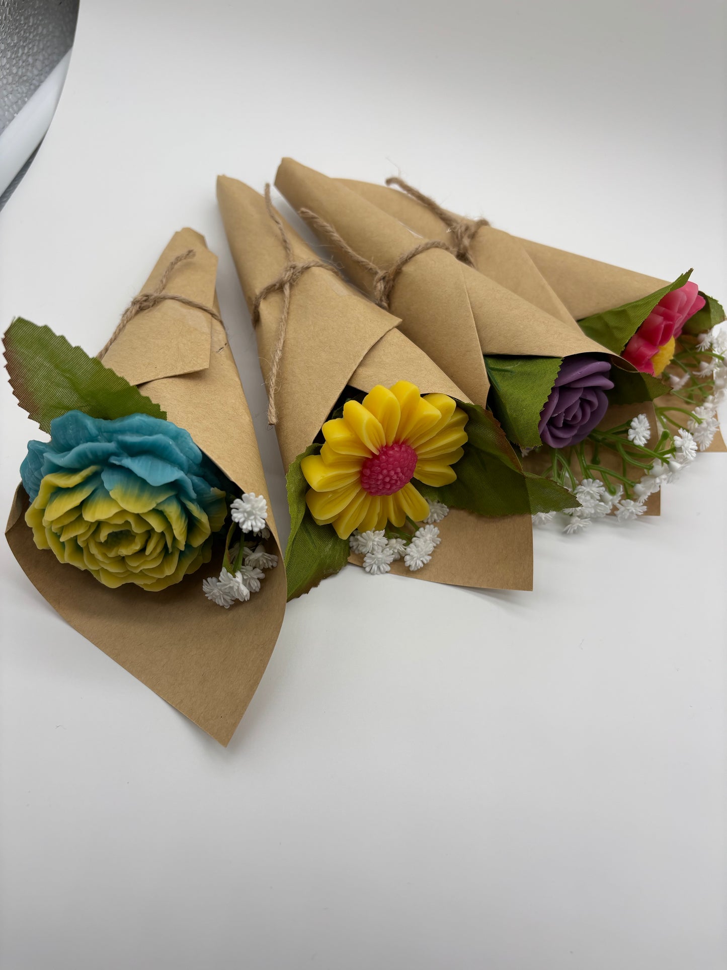 Single Flower Wax Melt – Buy 3 get 1 Free- Handcrafted Soy Wax with Personalized Tag