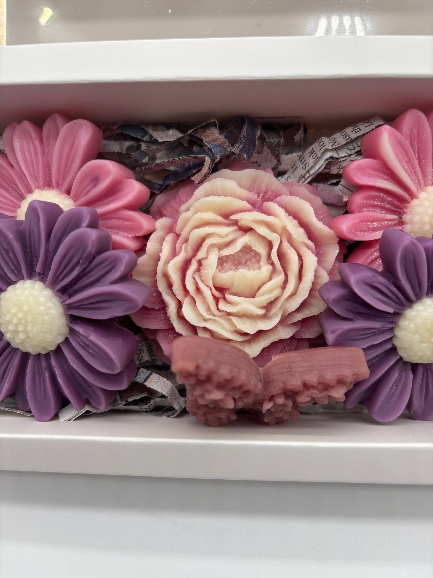 Floral Wax Melt Gift Set – pink and Purple- Handcrafted Soy Wax Flowers