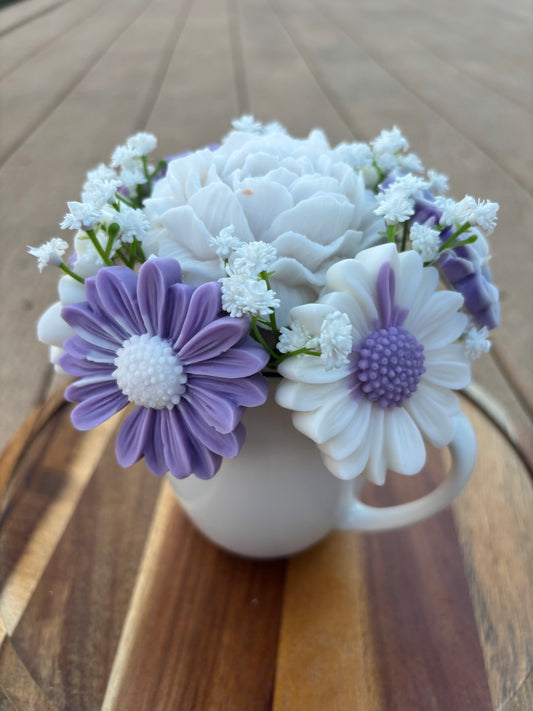 Purple & White Soy Wax Flower Bouquet in Mug | Peony & Daisy Wax Melts